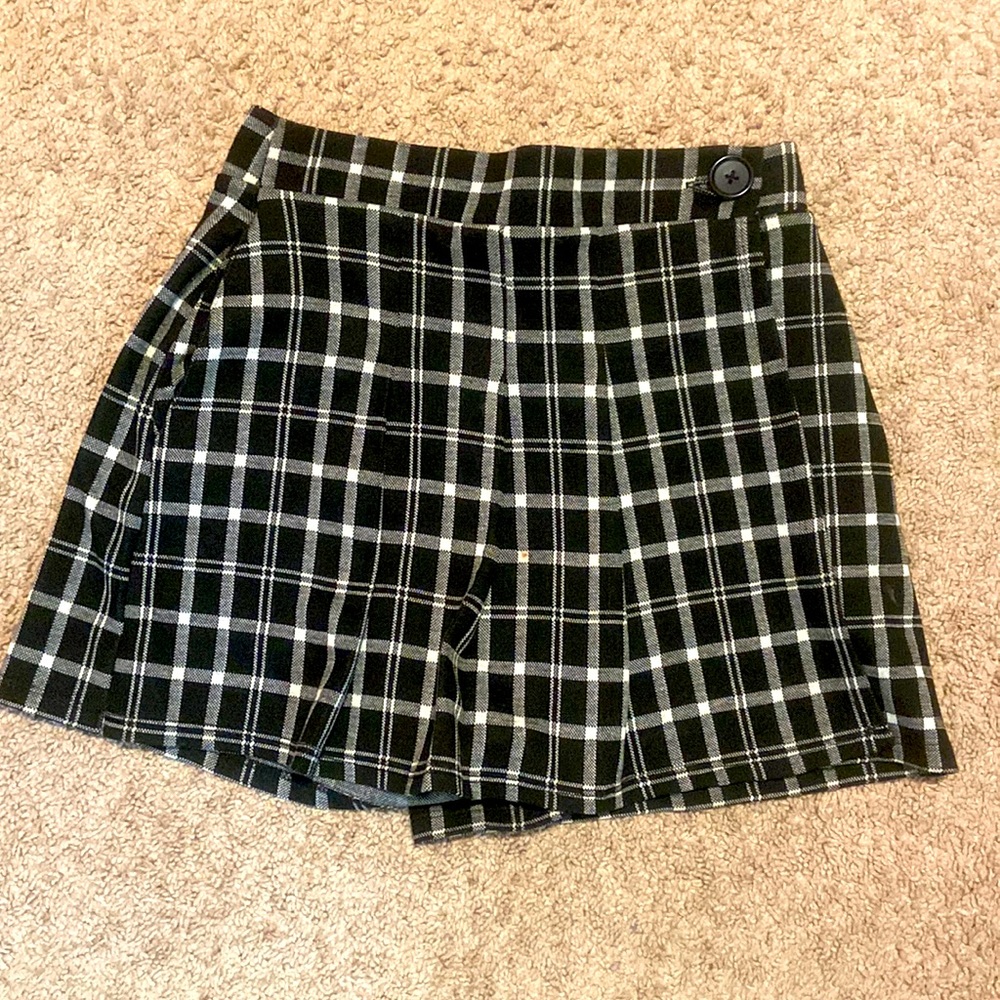 Hollister skort